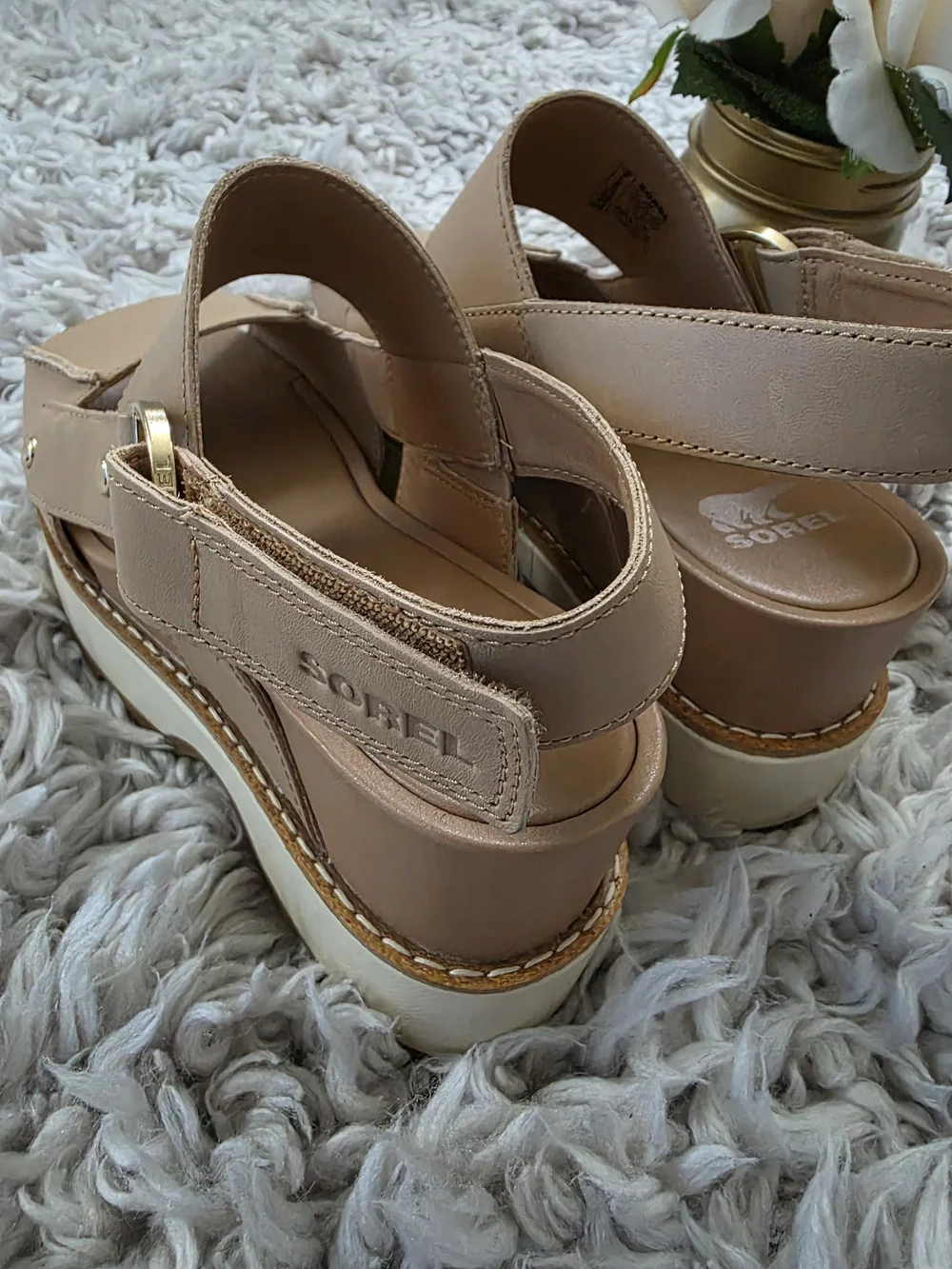 Sorel Joanie IV Wedge Sandals Sz 7